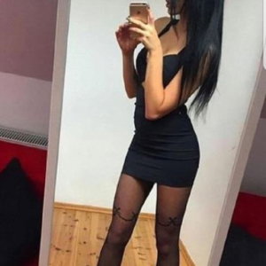 Erika - photo 6