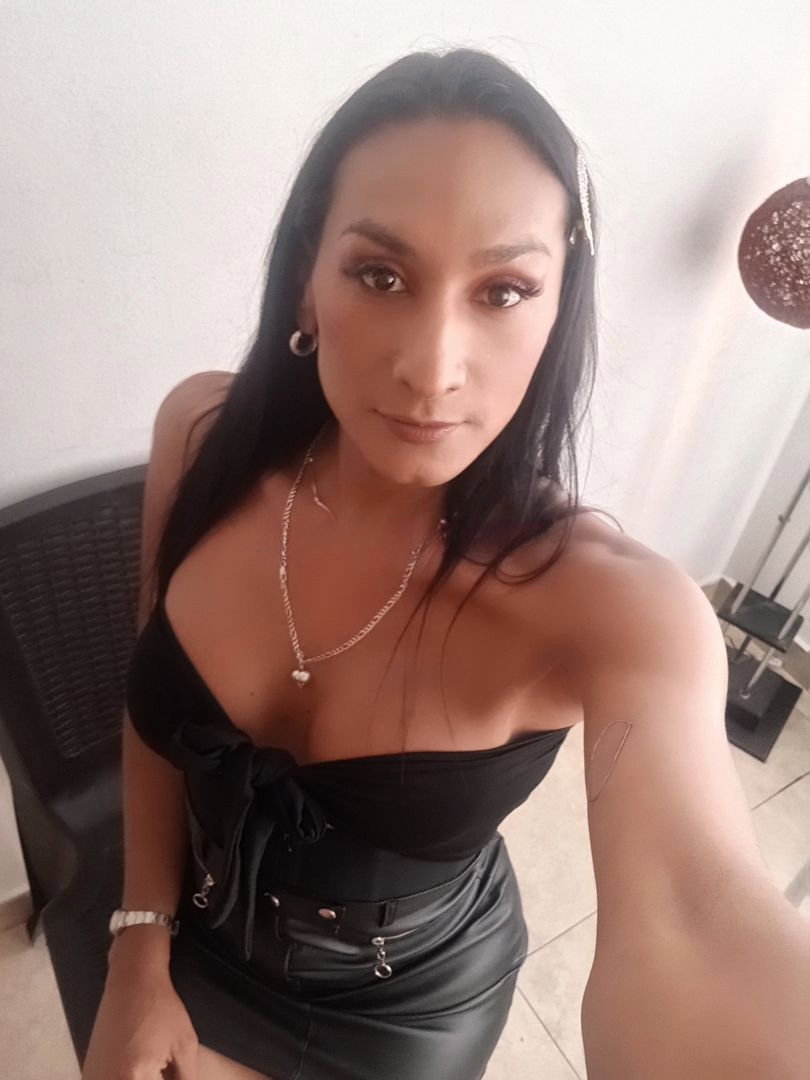 Aisha - photo 8