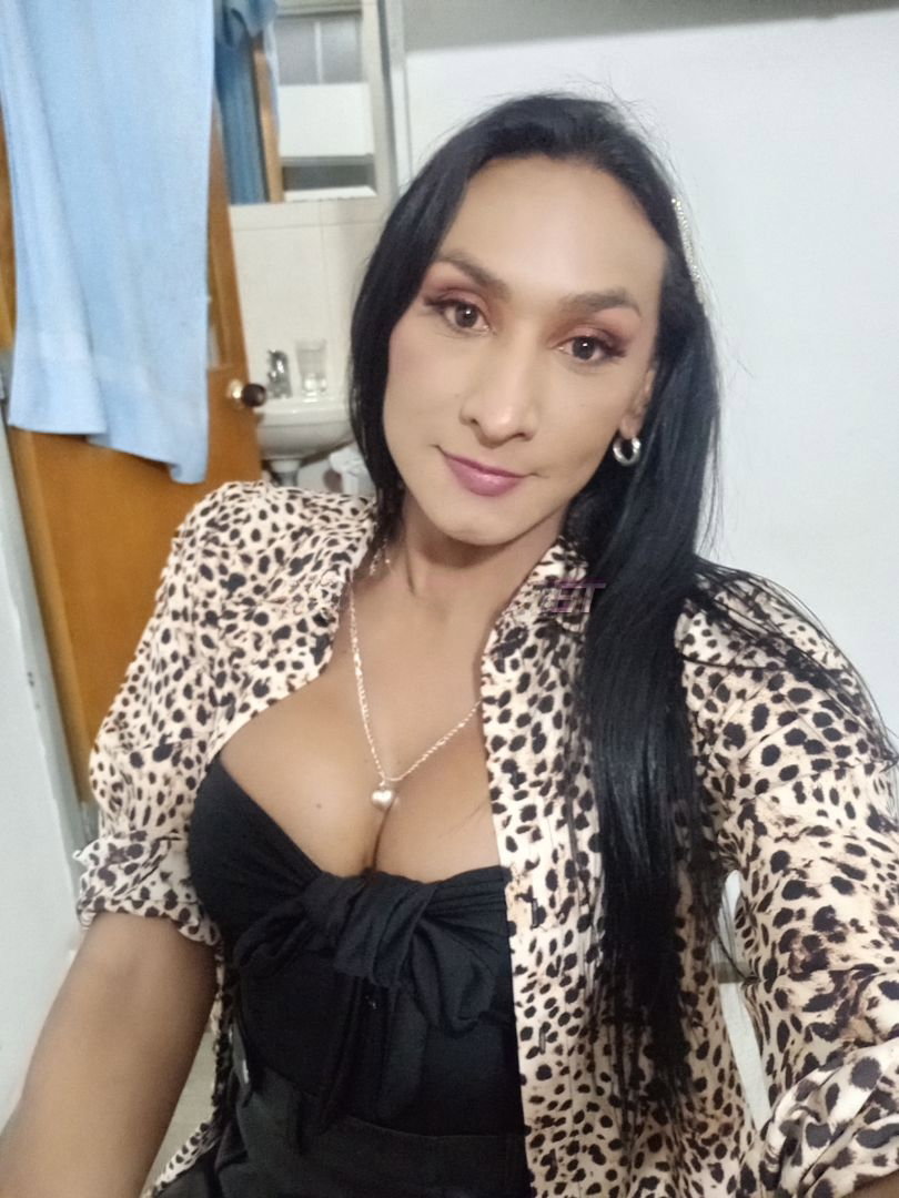 Aisha - photo 11