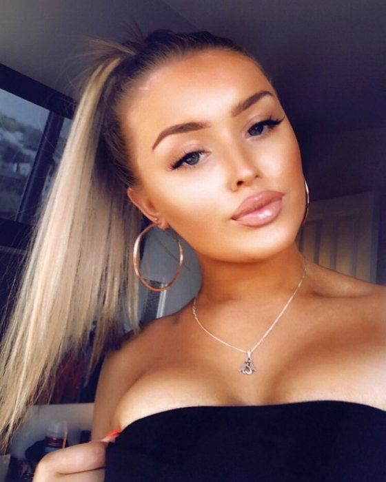 Amélia - photo