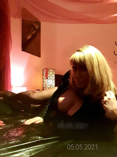 Lady Katrin nur bis So. 11.02. - 16 Uhr - photo 18