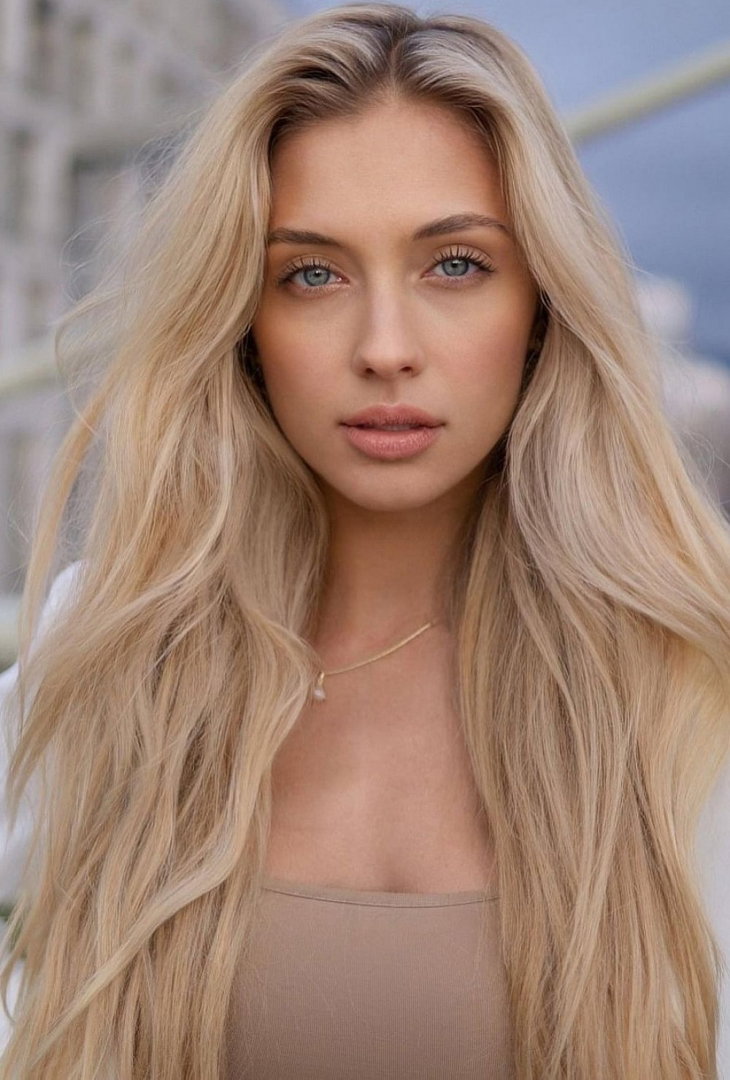 Carmela - photo