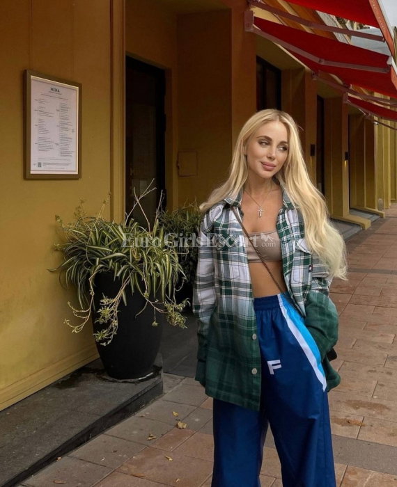 Oksana - photo