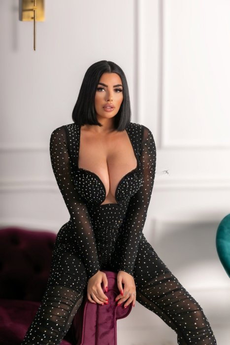 Monica - photo 12