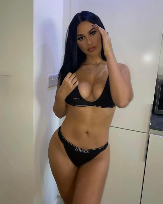 Munni Khan - photo 4