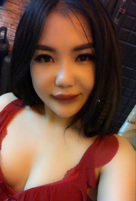 Ylia - photo