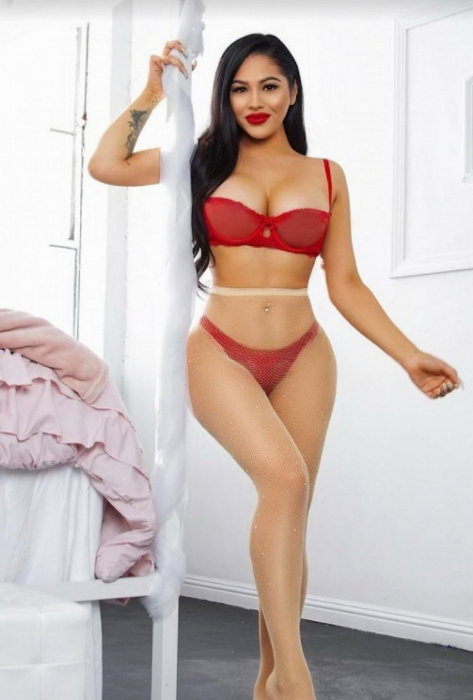 Lynda - photo 2