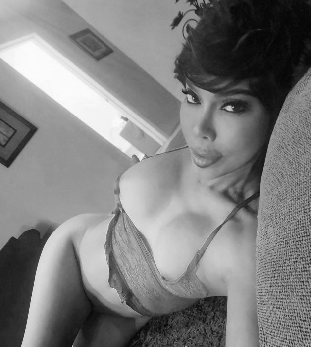Allie Zeon - photo 2