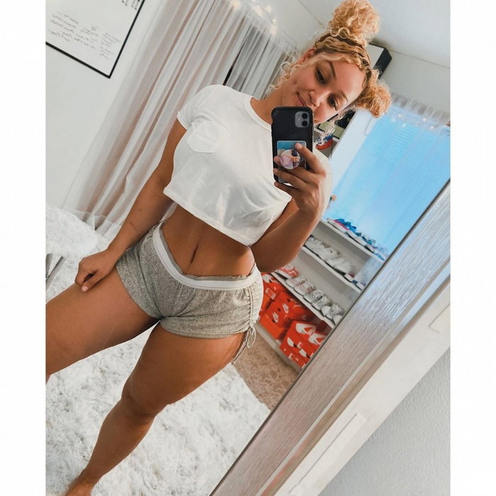 Tina - foto 2