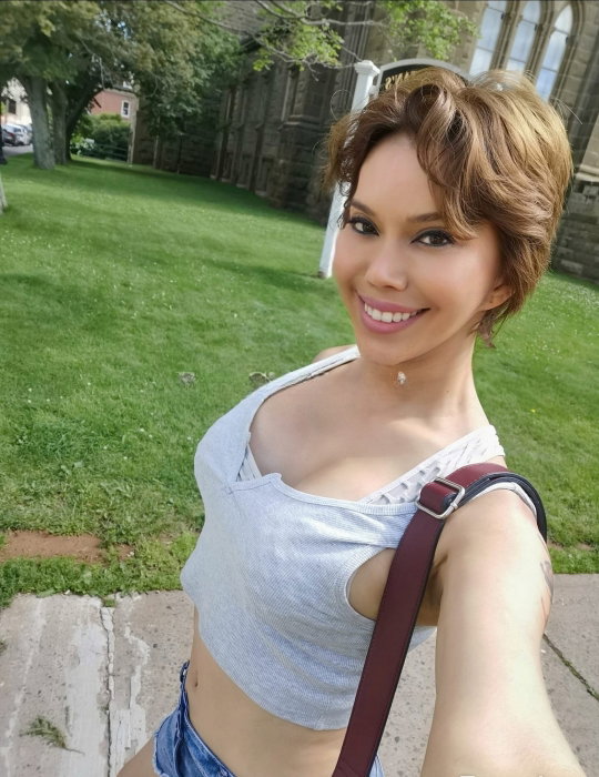 Allie Zeon - photo 3