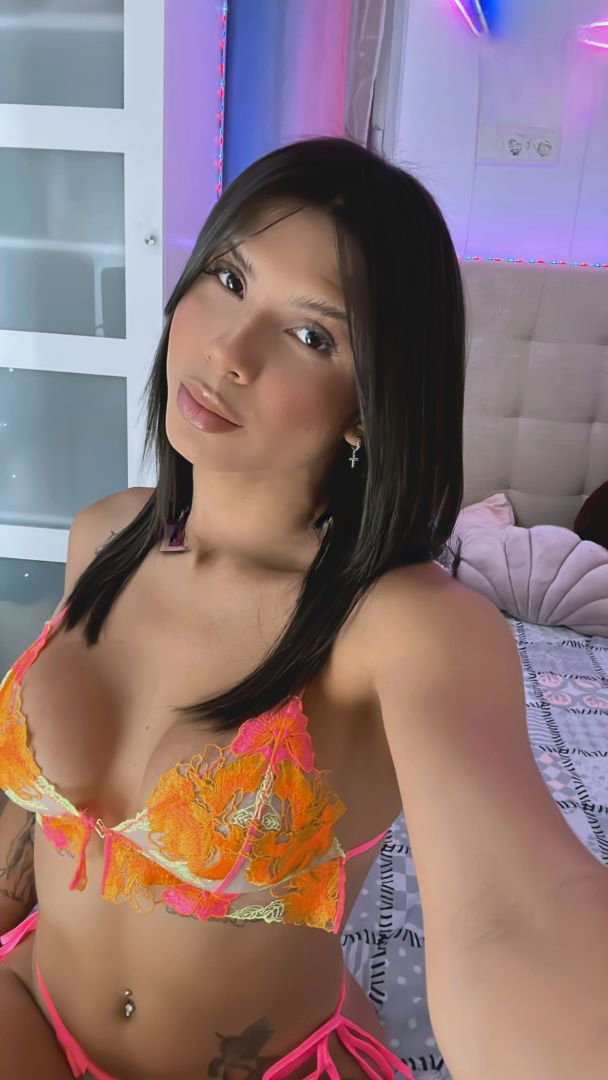 Emily - photo 7