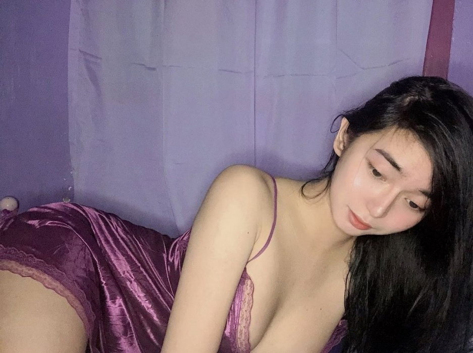 Julia - photo 2