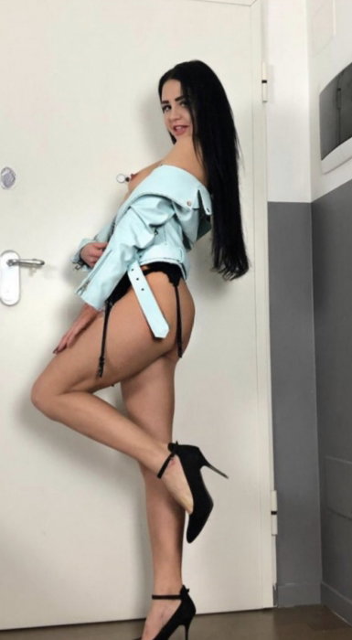 Karina - foto 3