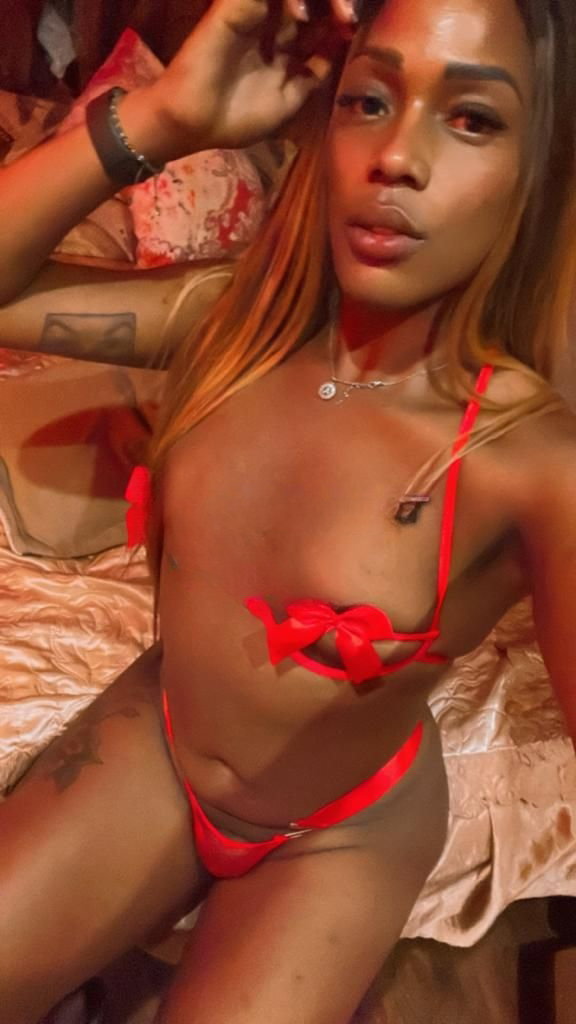 Naomi Perez - photo 18