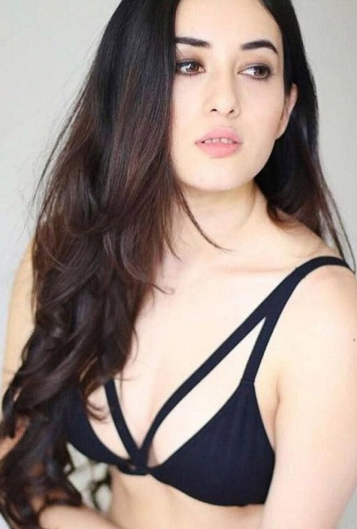 Umaima - photo 4