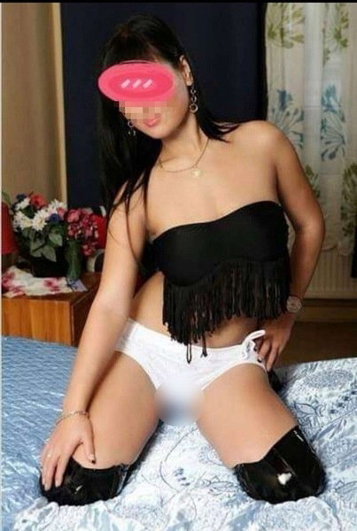 Adela33 - photo