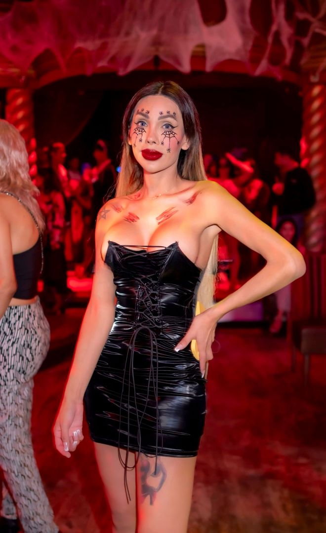 Mia K - foto 6