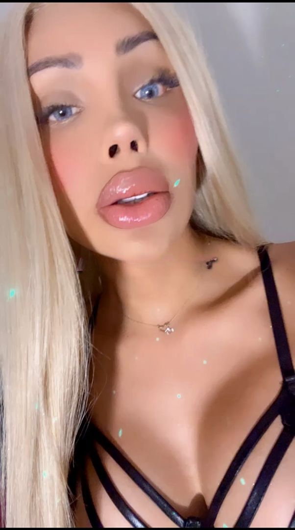 Mia K - foto 4
