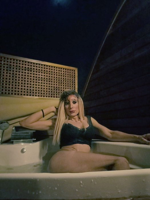 Paula Love - photo 3