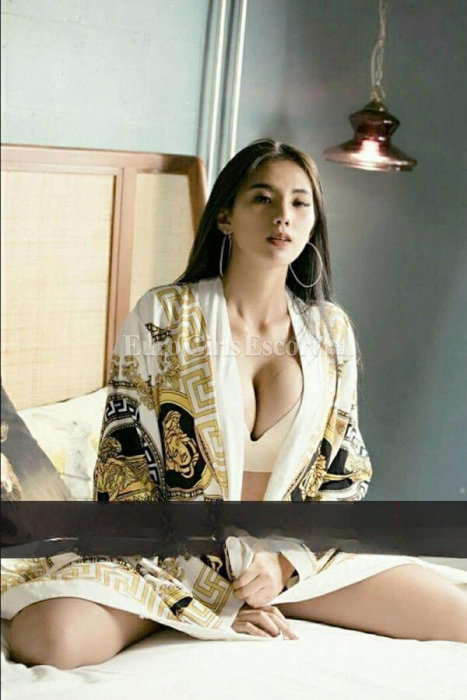 AJ - photo 4