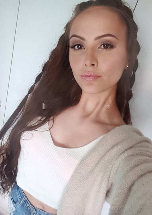 Samia - photo