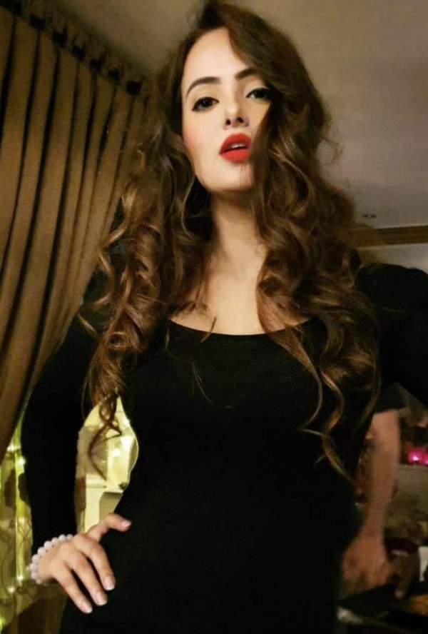 Bella - photo 2