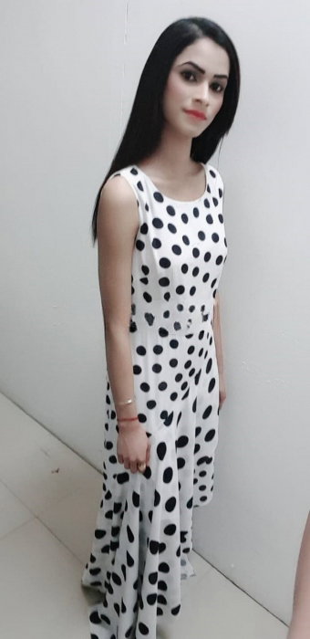 Meera - photo