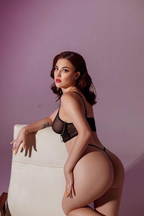Angelina - photo 8