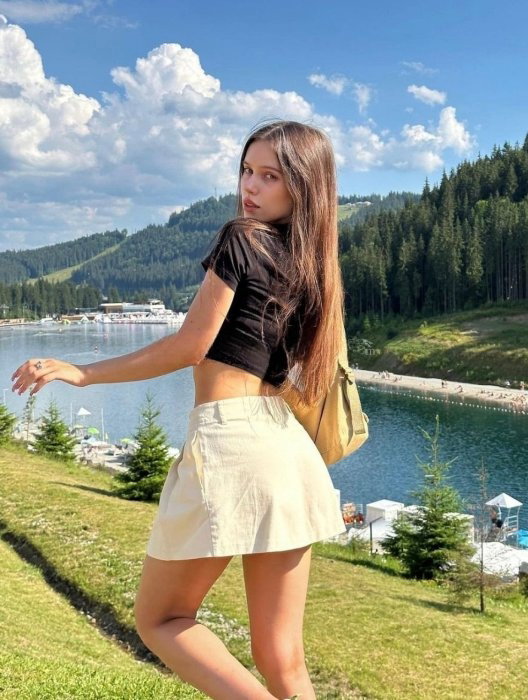 Lois - photo