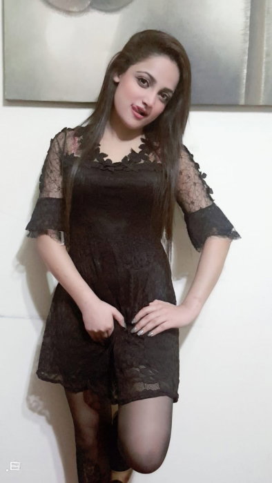 Riya Kapoor - photo 3