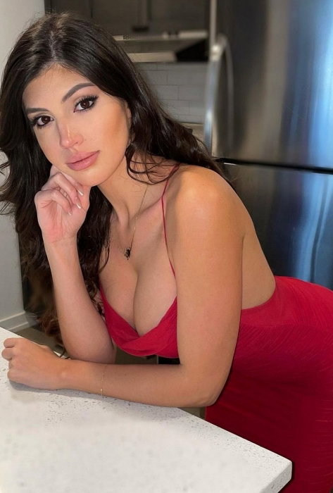 Natalie - photo 6