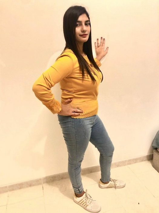 Student Julie - photo 2