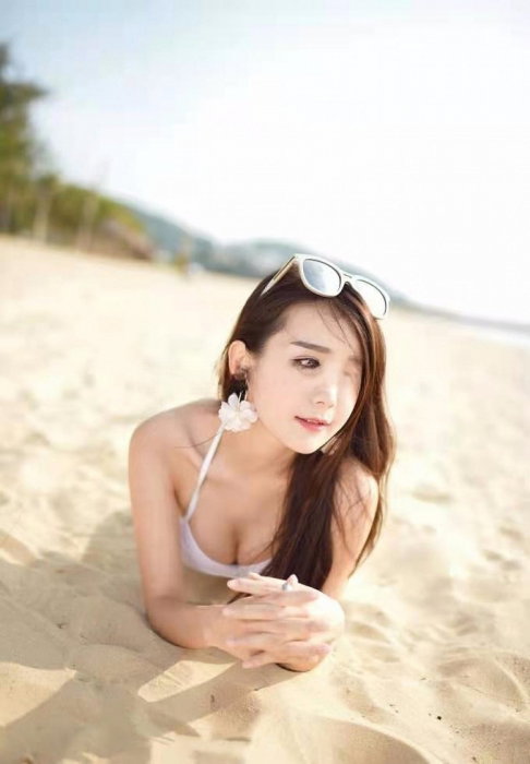 Julie - photo 3