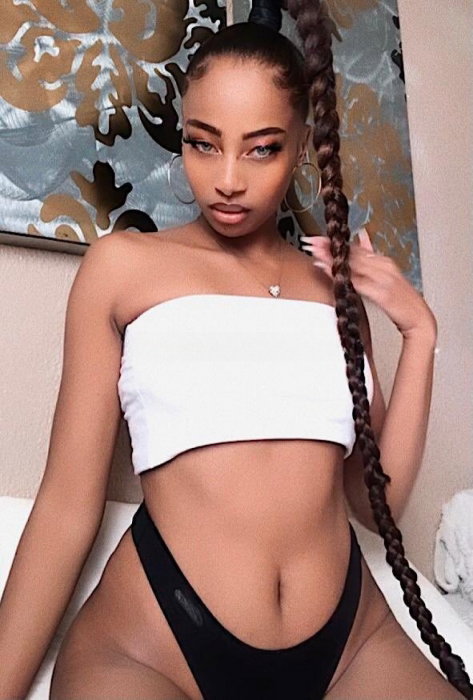 Chanelle - photo