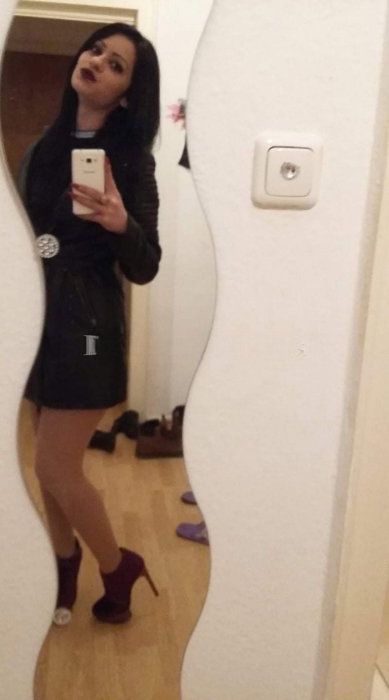 Elena - photo 7
