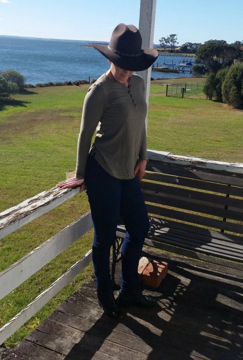 Linda Jones - photo 2