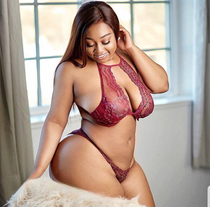 Bubbly Juliana - photo 2