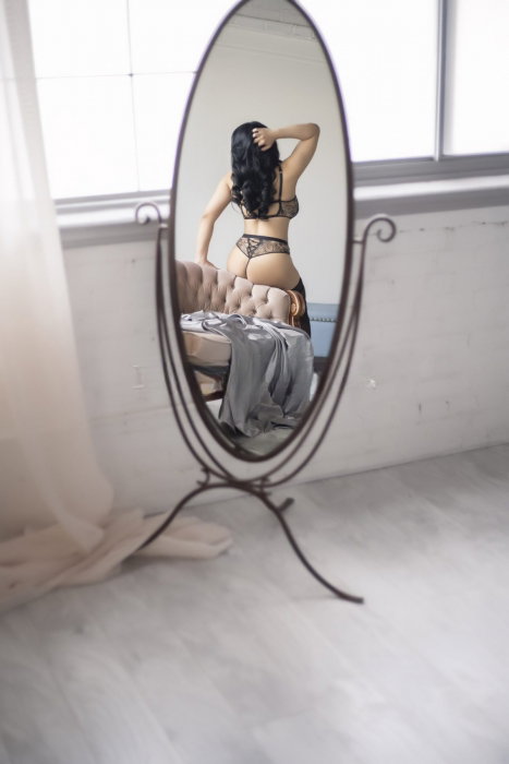 Annika - photo 2