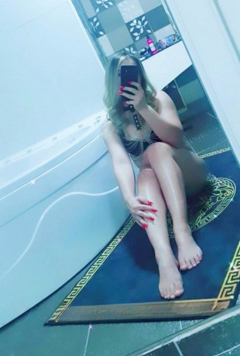 Julia - photo 10