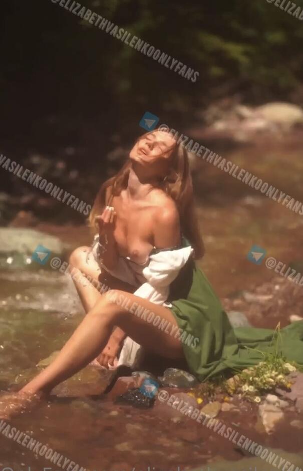 Helena - photo 298