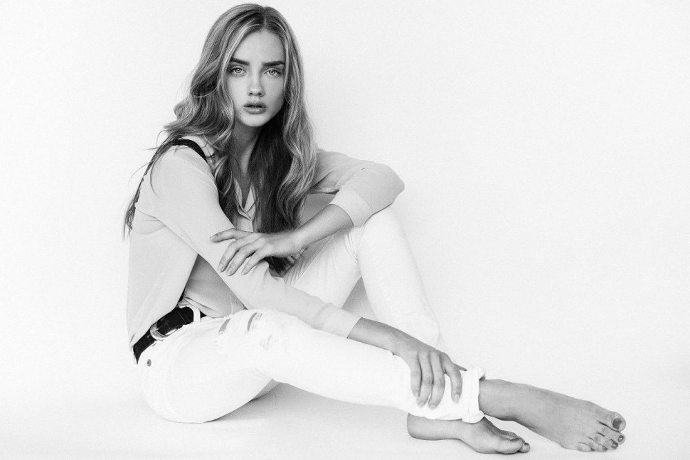 Justina - photo 2