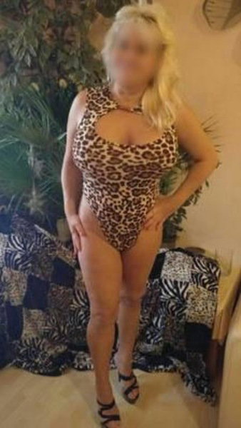 Deutsches Privatmodell Mandy - photo 11