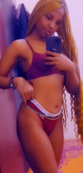 Leilla - photo 10