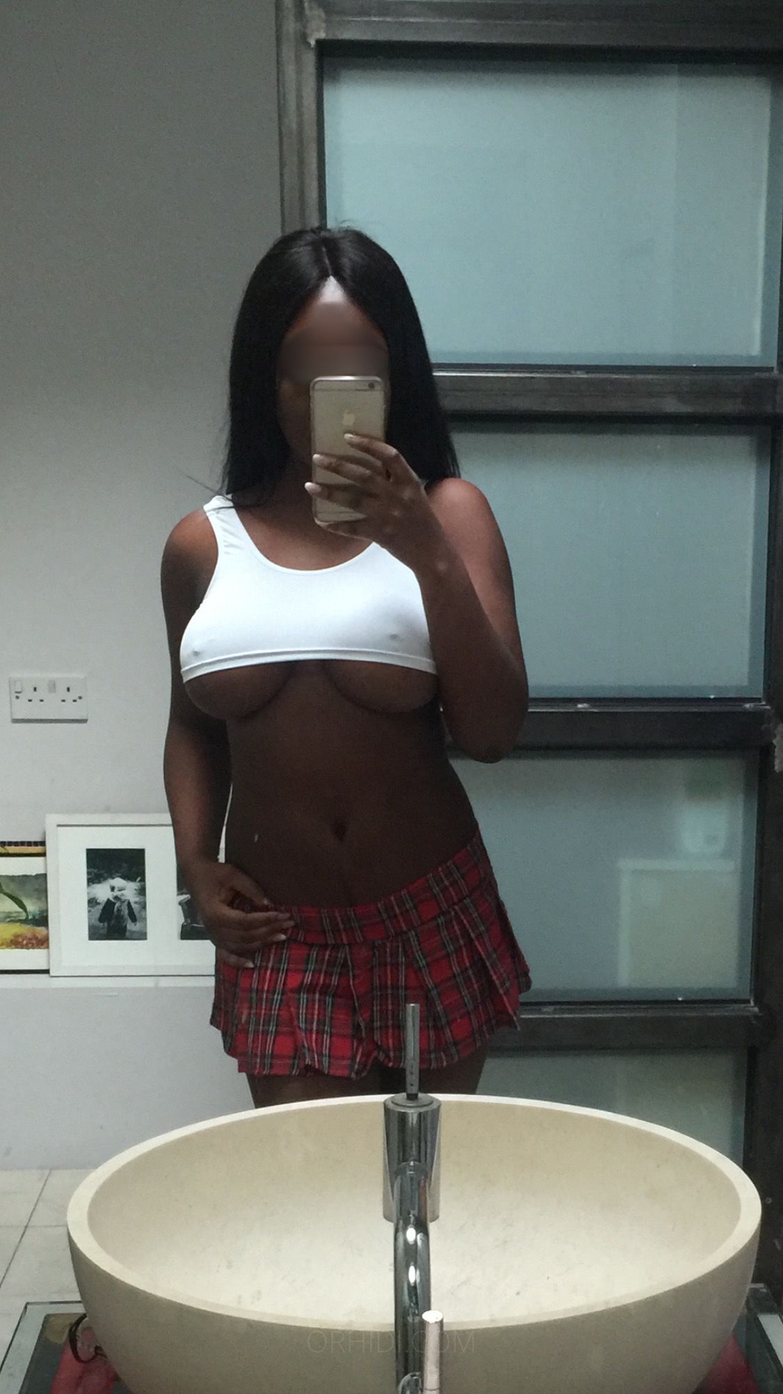 Farahdelaney - photo 30
