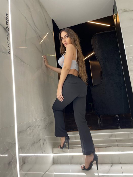 Yasmina - photo