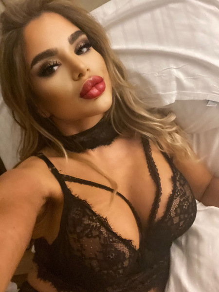 Samira - photo