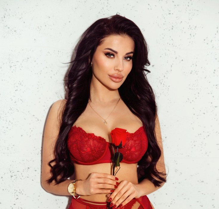 Nicole - photo 14