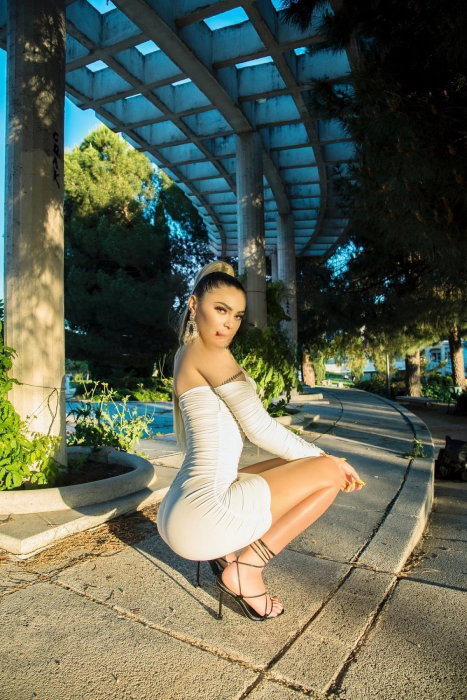Isabel - photo 10