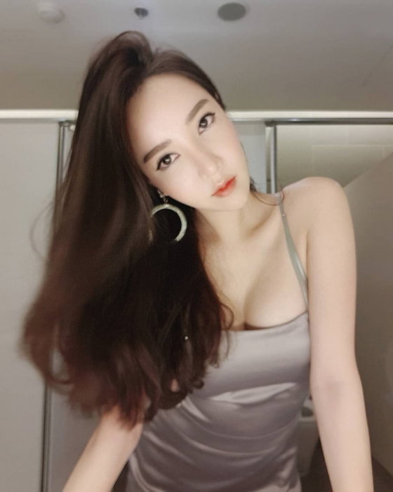 Angela - photo 6