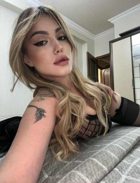 Karolina - photo 3